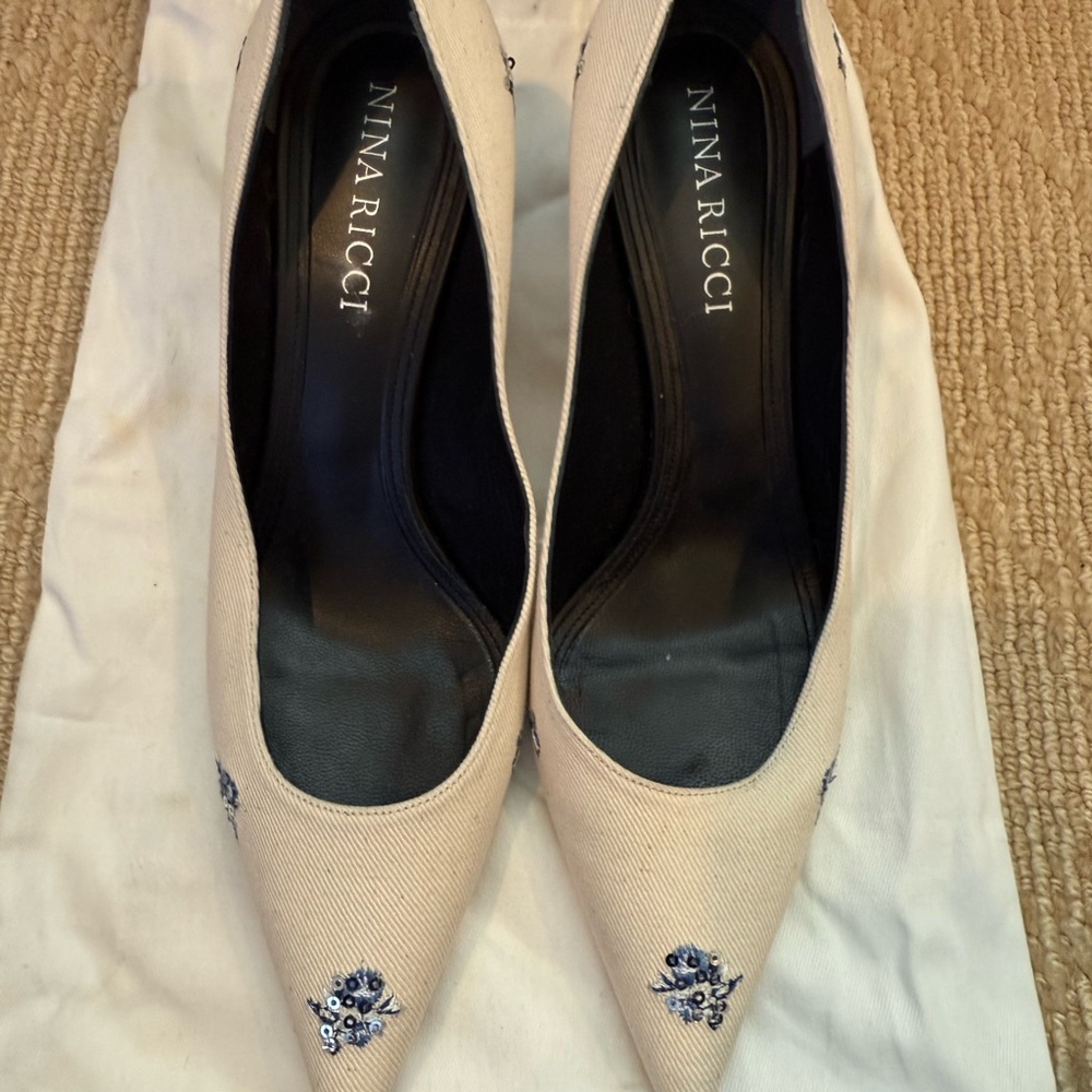 Nina Ricci Beautiful Ivory Canvas Heels With Sequ… - image 1